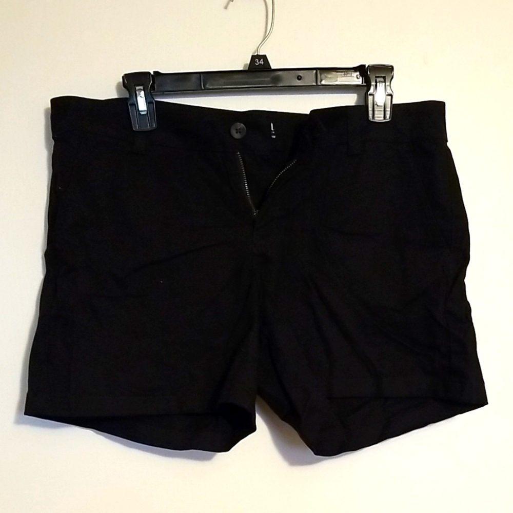 a.n.a Black Flat Front Shorts